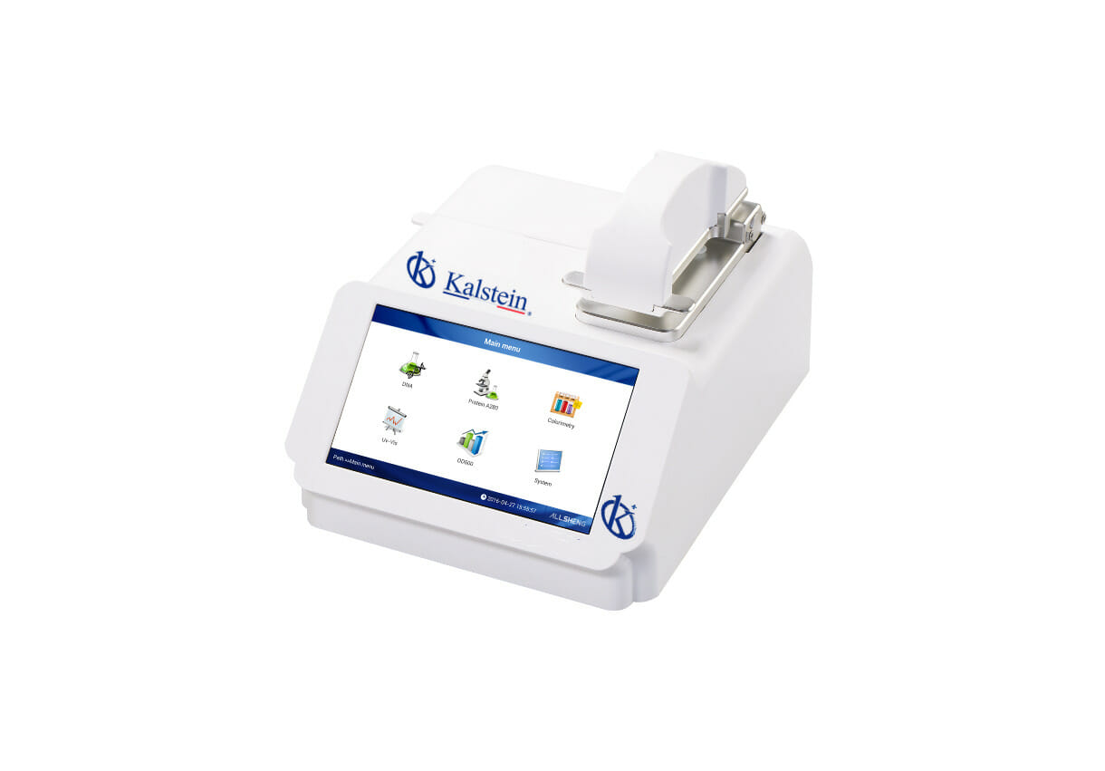 Energy Sustainability and Environmental Footprint Reduction in Micro-Spectrophotometers