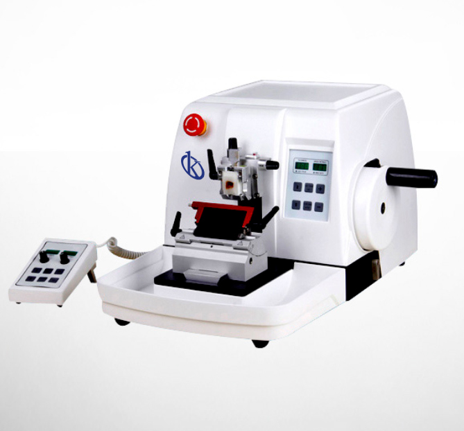 What are the parts of the Microtome?
