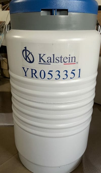 What are the specific uses of nitrogen tanks in the healthcare sector?